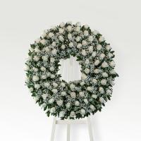 Corona de Rosas Blancas